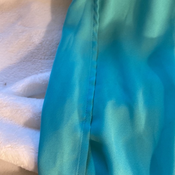 New Decree teal medium back lace yoke. Sheer - Picture 6 of 9